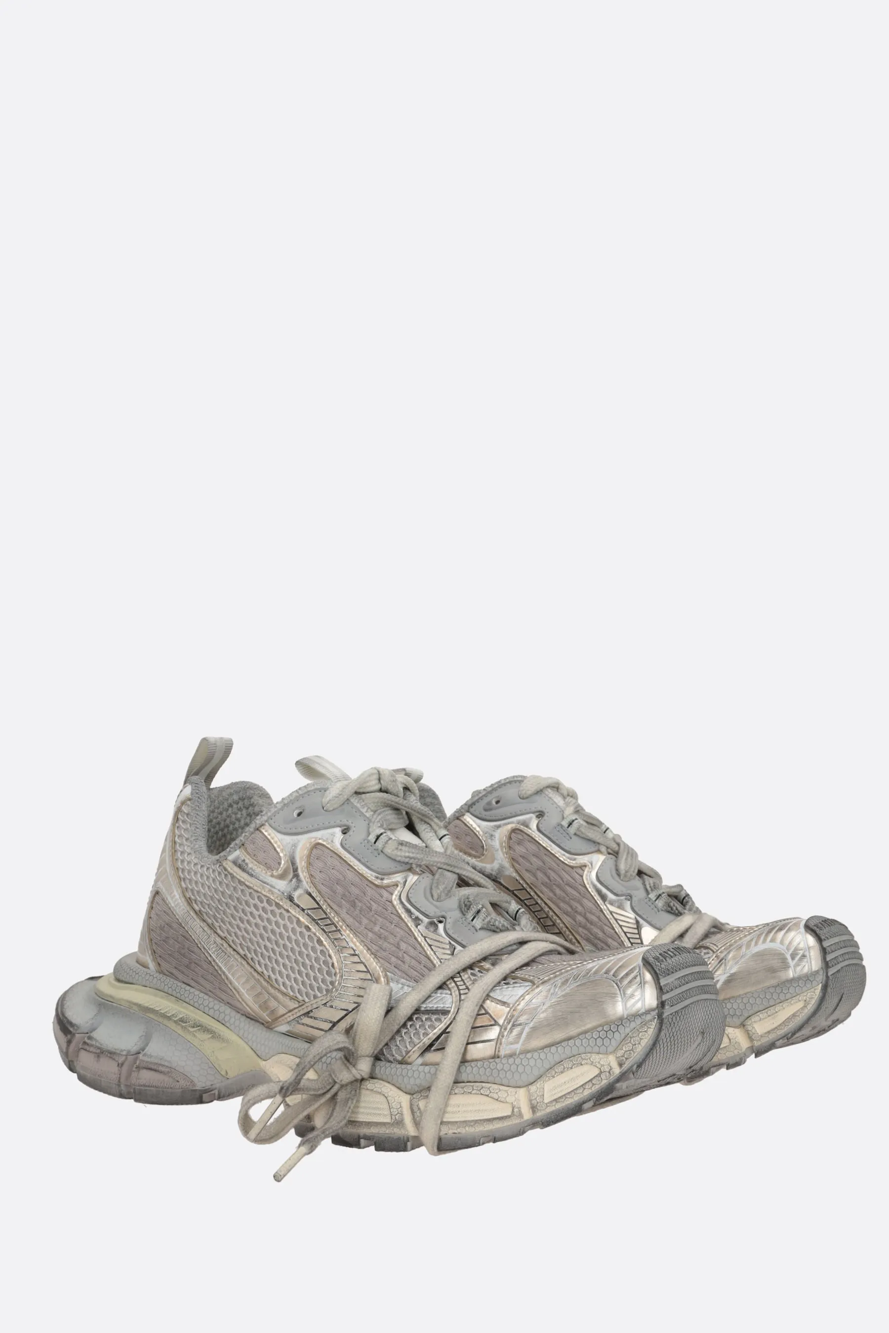 3XL sneakers in mesh and rubber