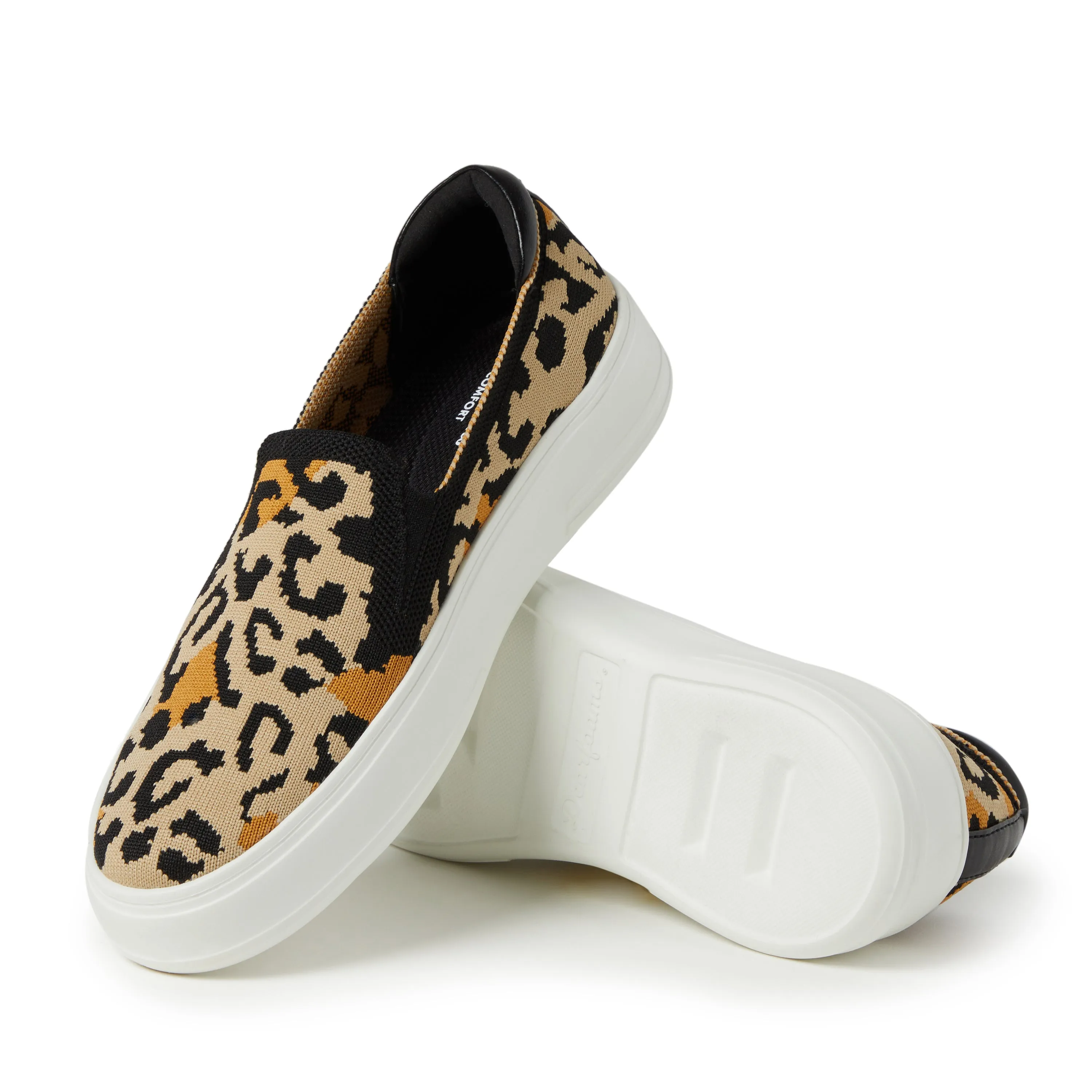 Dearfoams Womens Sophie Slip-On Sneaker