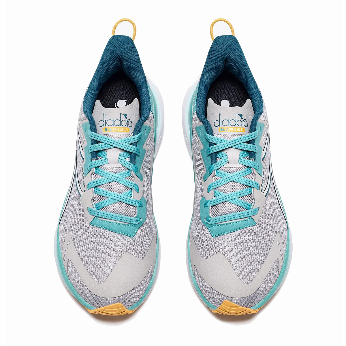 Diadora Mythos Blushield Volo 4