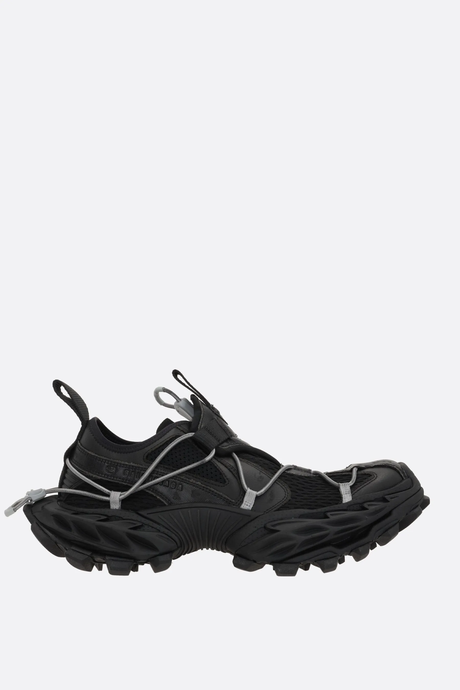 Hike sneakers in mesh
