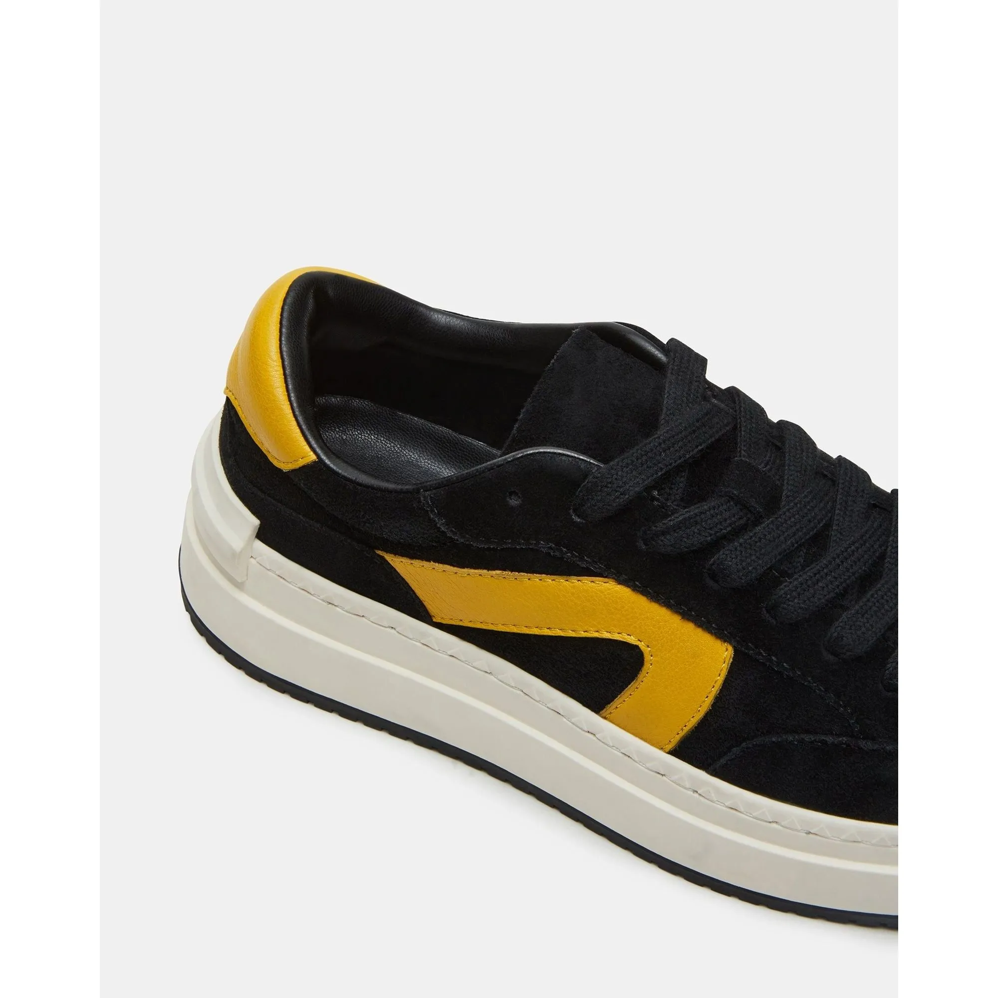 Kickflip Black Suede