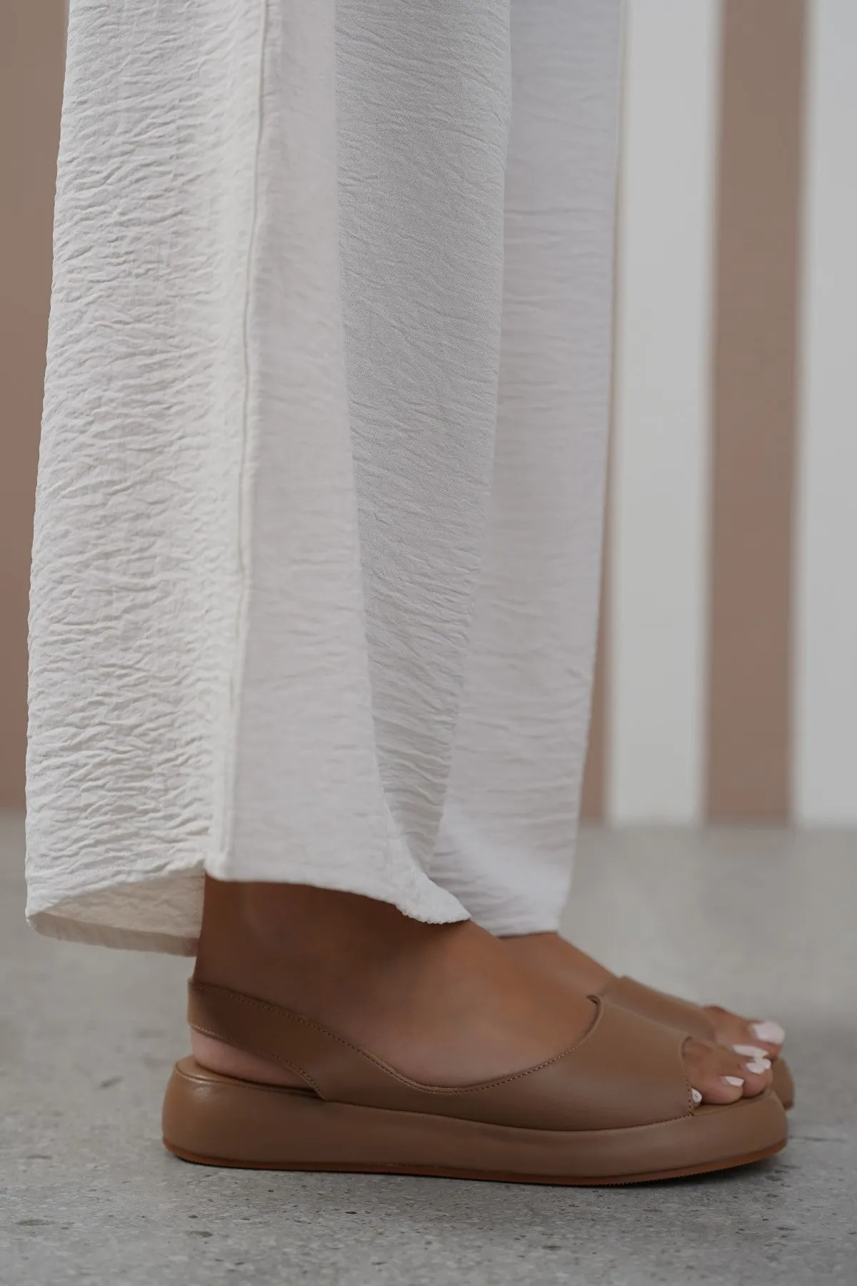 LIGHTWEIGHT MAMA SLINGBACKS