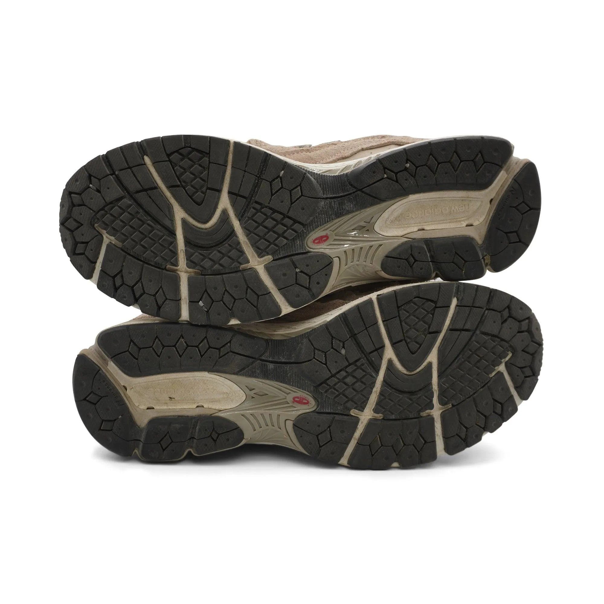 New Balance '2002R' Sneakers - Men's 9.5