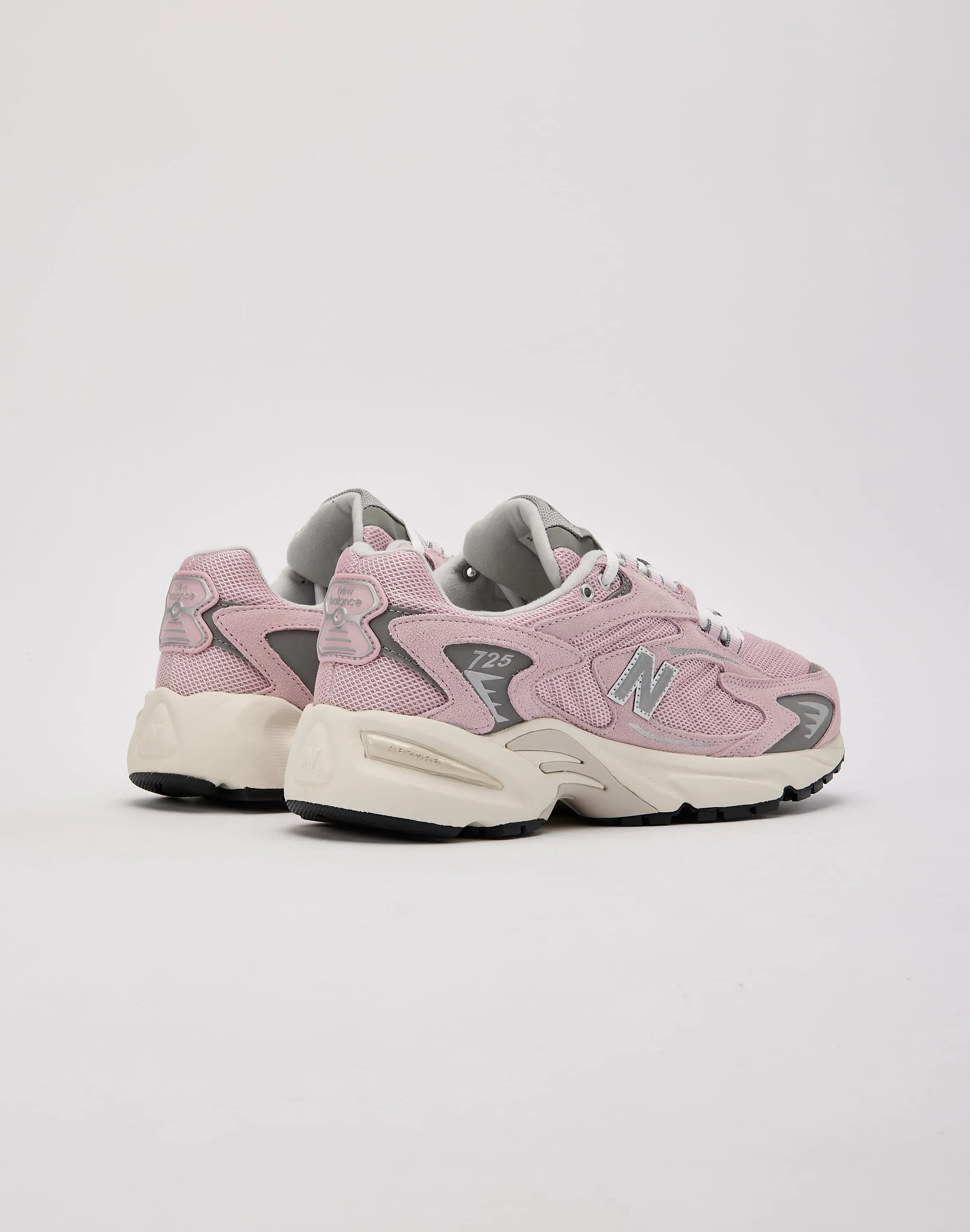 New Balance 725v1
