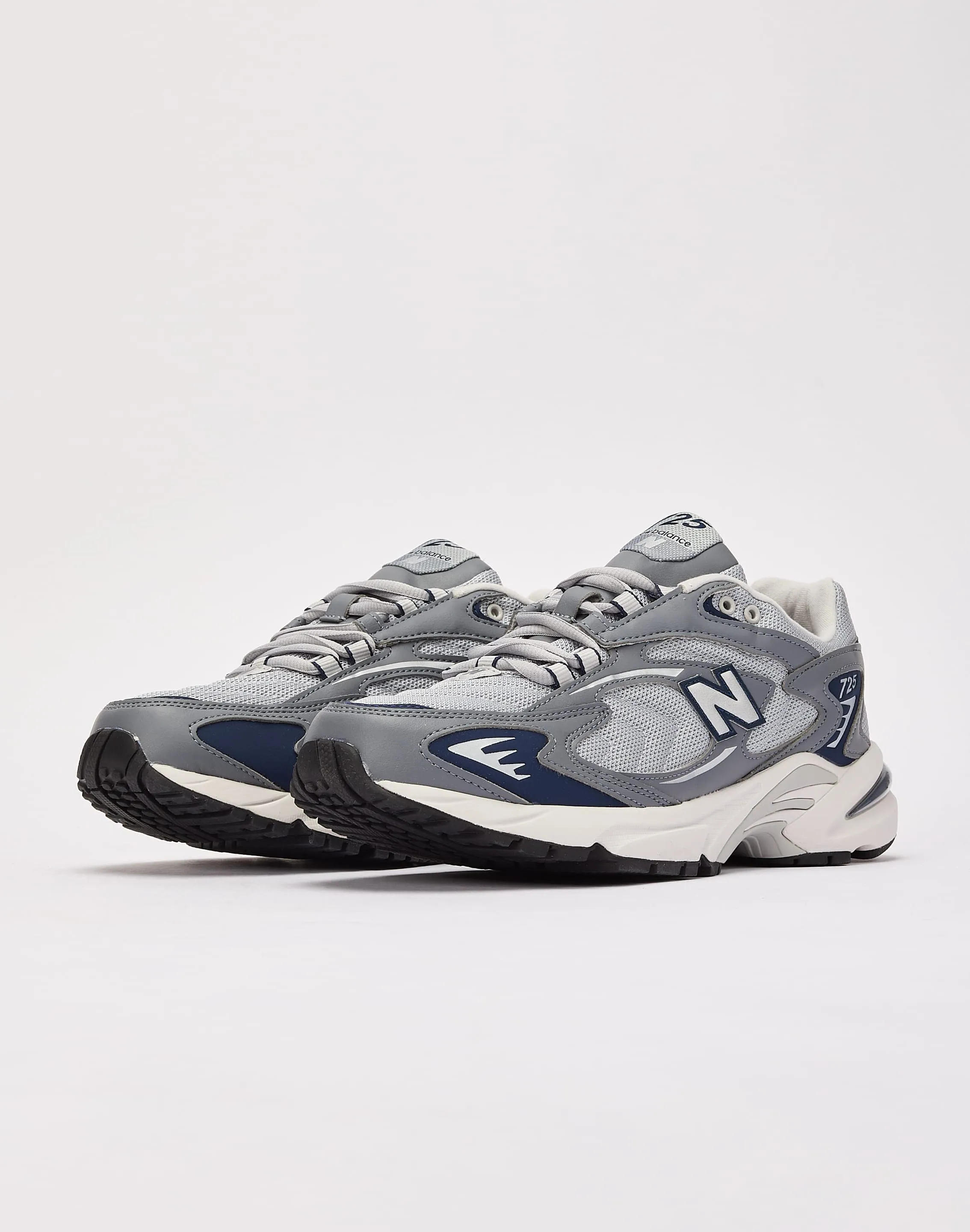 New Balance 725v1