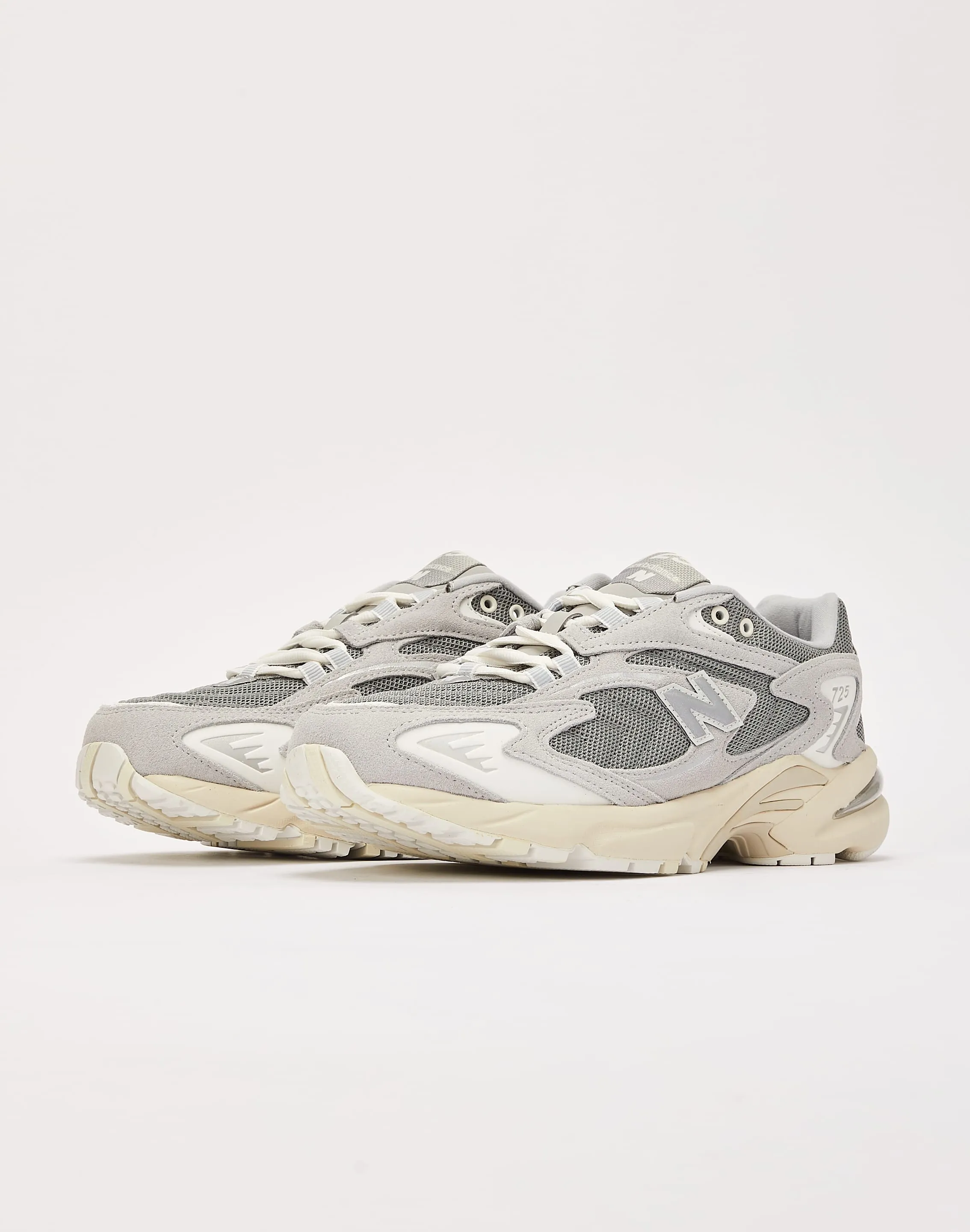 New Balance 725v1