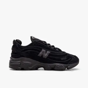 New Balance M1000 / Black / Black