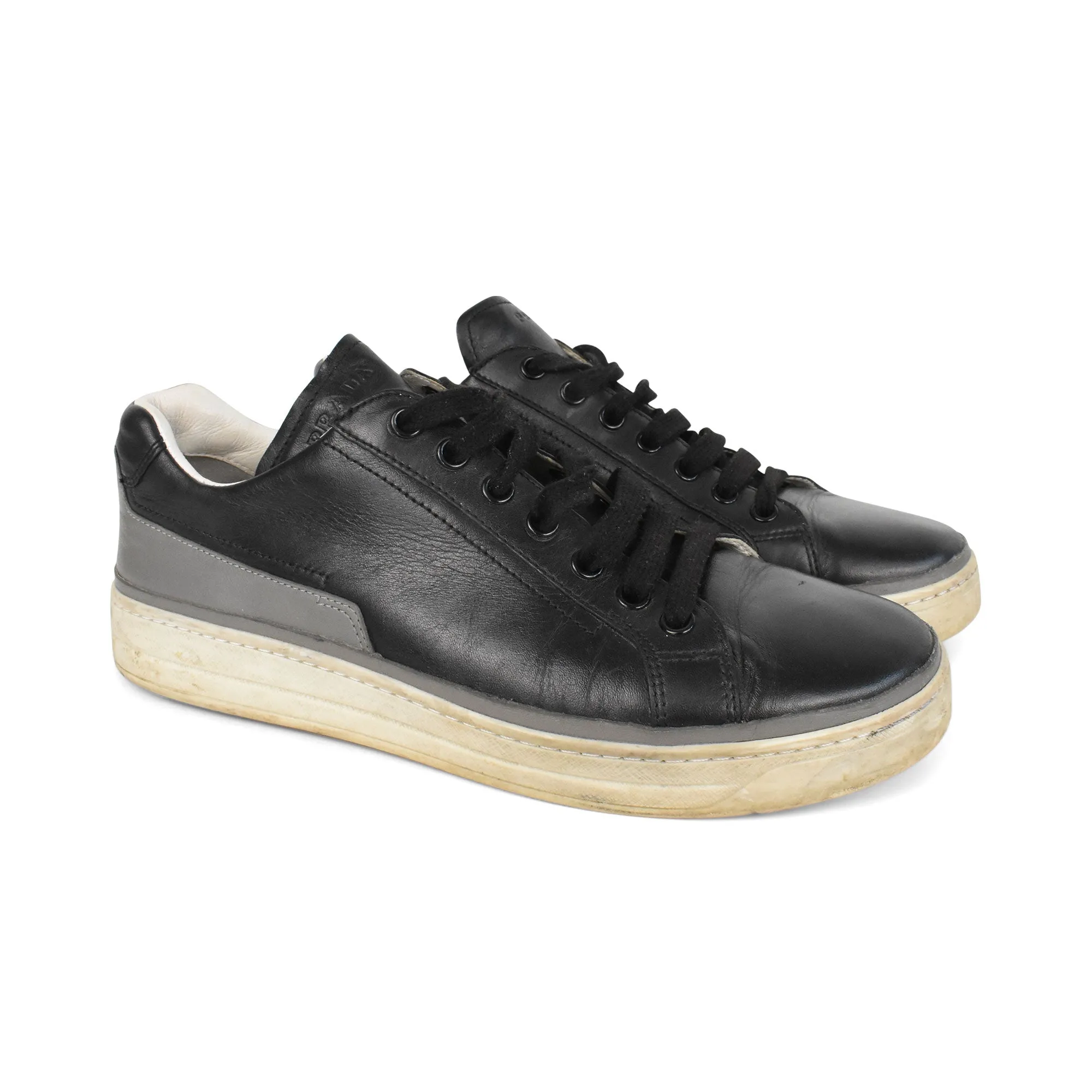 Prada Low-Top Sneakers - Women's 38.5