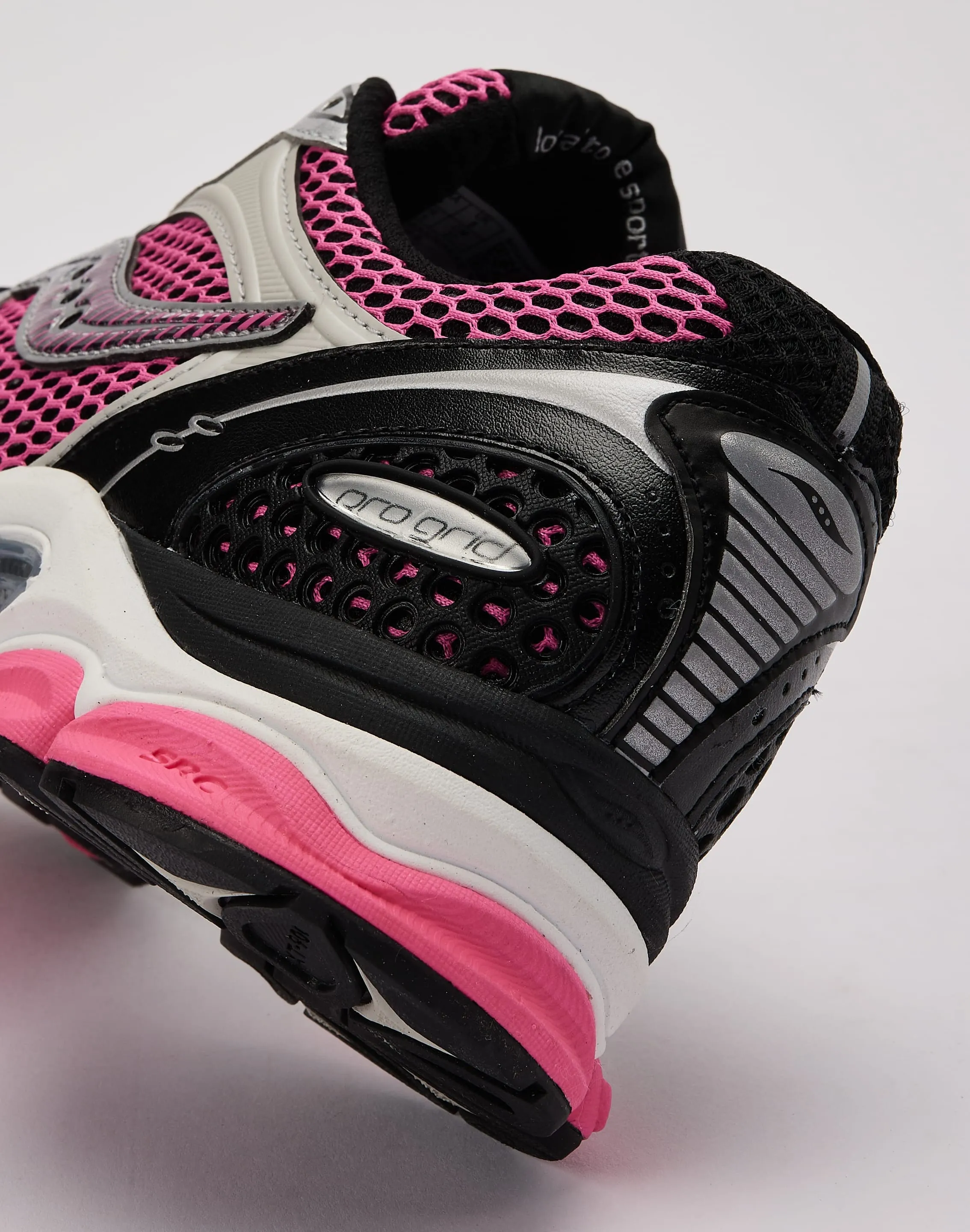Saucony ProGrid Triumph 4