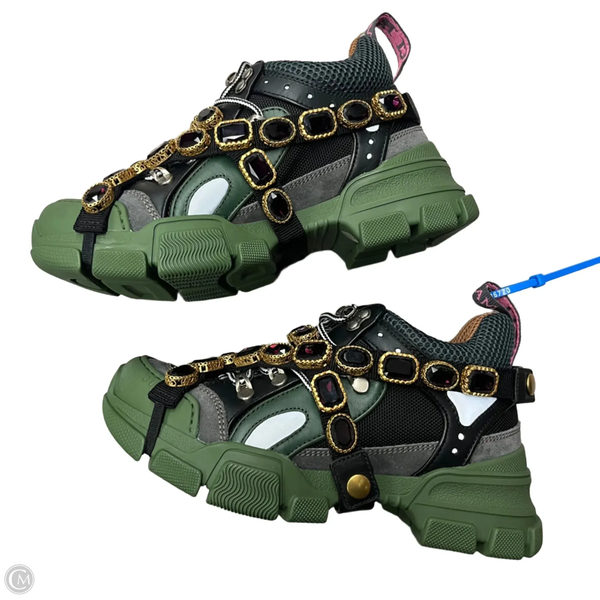 Shoes Luxury Designer By Gucci In Black & Green, Size: 5.5