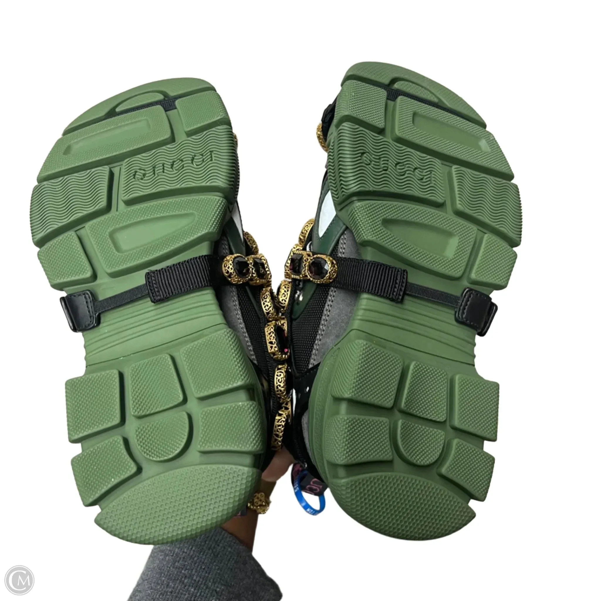 Shoes Luxury Designer By Gucci In Black & Green, Size: 5.5
