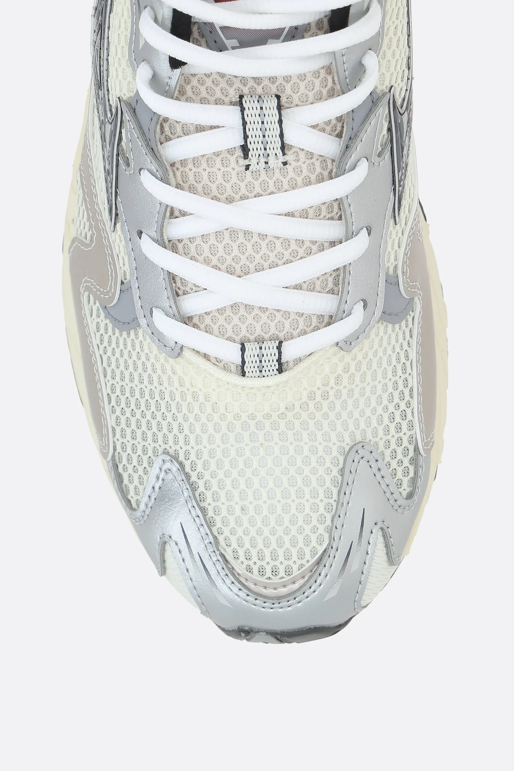 Wave Rider 10 sneakers