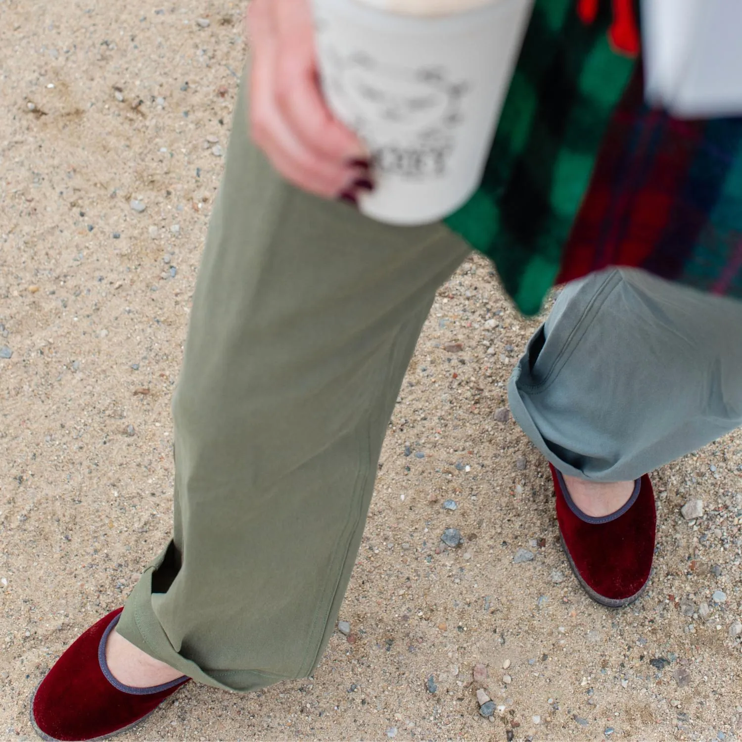 Women's Velvet Mary Jane Shoes In Bordeaux Red